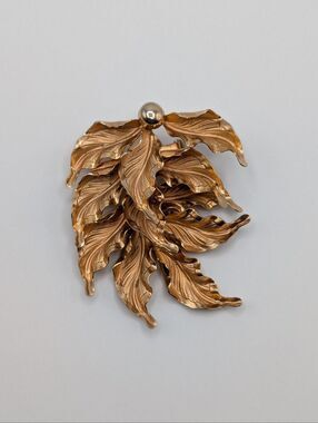 Vintage Judy Lee Leaf Brooch Multi Tiered Cascade Gold Tone Pin 1960s 3D Estate
